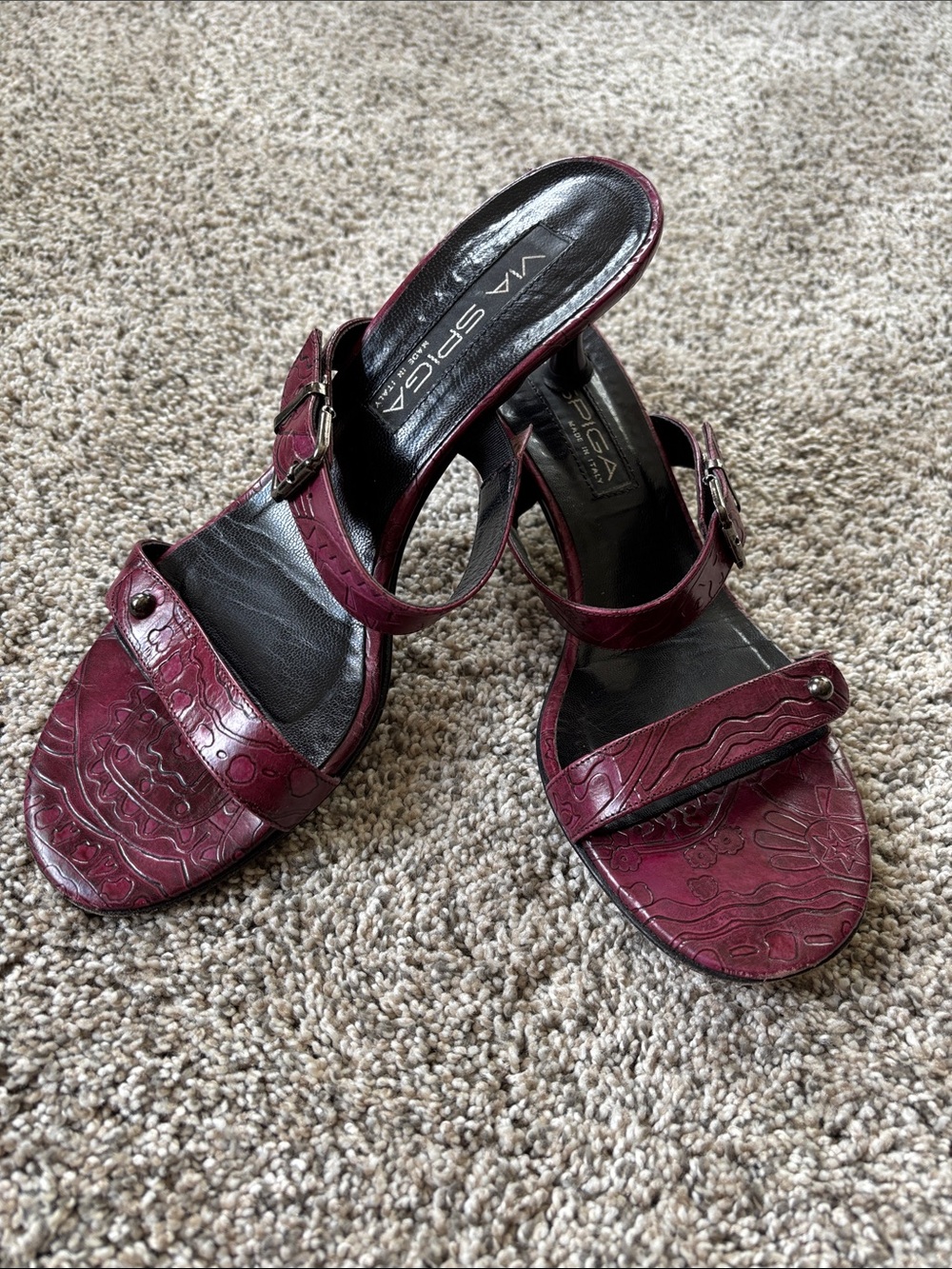 Via Spiga Burgundy Wine Embossed Leather Heeled Slides 8M
